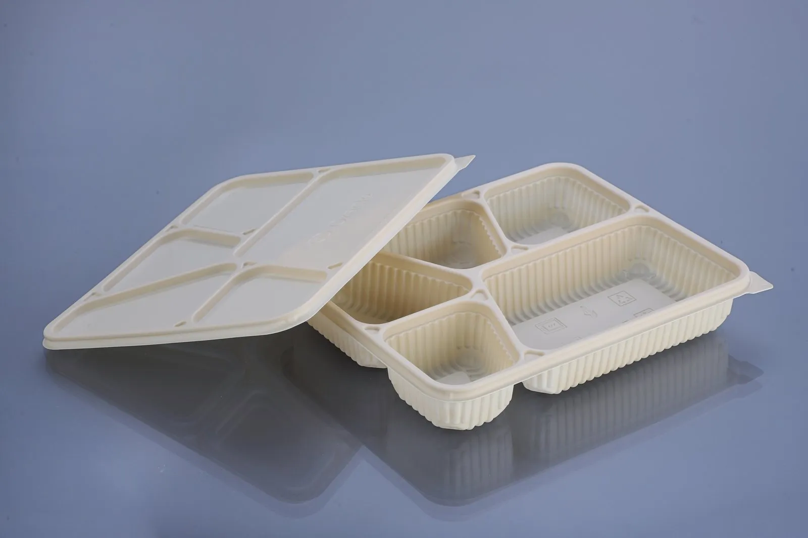 Oracle cornstarch tableware in natural cream finish