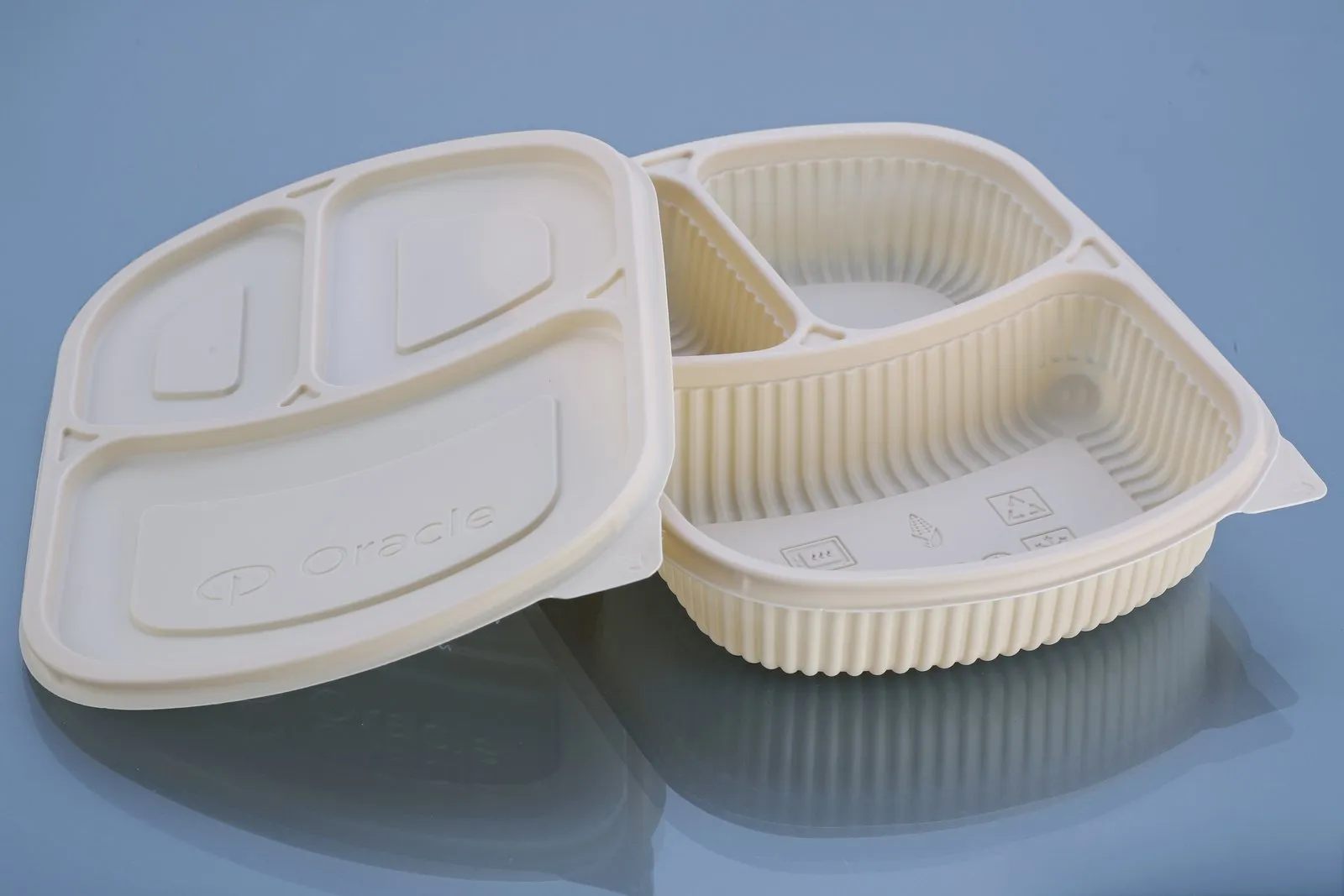 Oracle cornstarch tableware in natural cream finish
