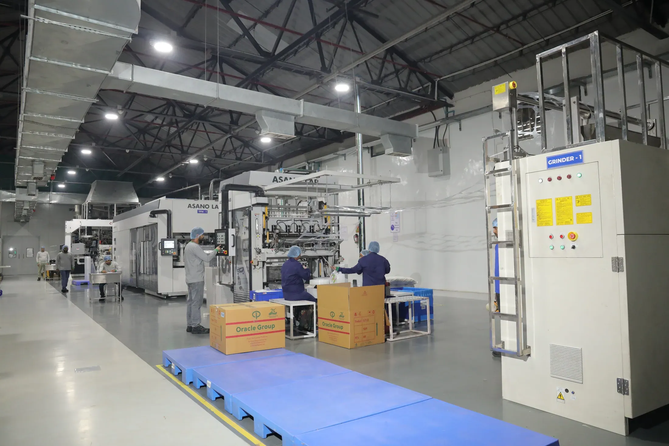 Oracle manufacturing floor with multiple production lines